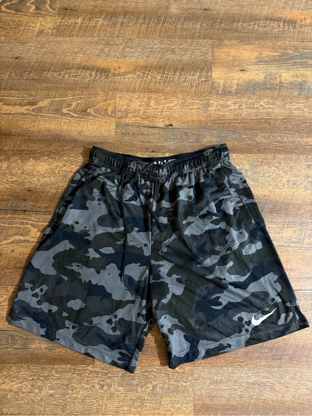 Nike Dri-FIT Camo Athletic Shorts – Men’s XL